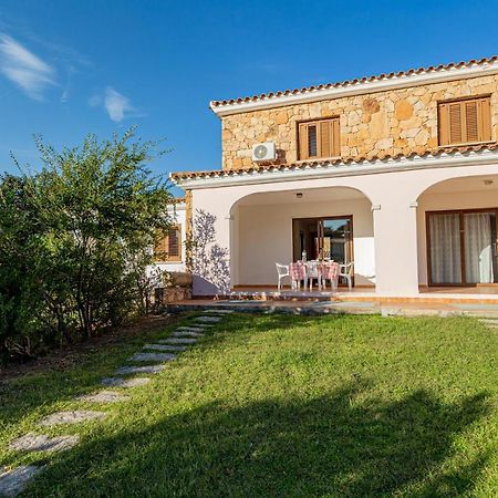 Appartamento Trilocale Vicino Al Centro Di San Teodoro 산테오도로 외부 사진